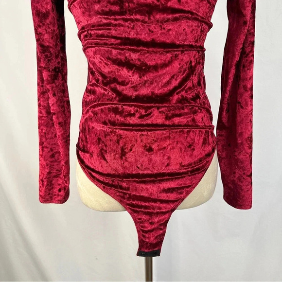 Trouvé Burgundy Velvet Bodysuit Snap Button Womens Size Small Made In USA - Picture 7 of 12